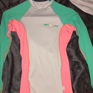 O’Neill rash guard